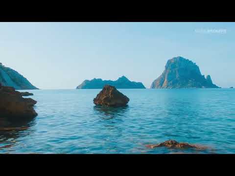 BOSSA NOVA BEACH   IBIZA TOUR  