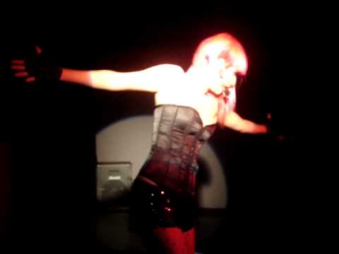 Andrea - Mama Do