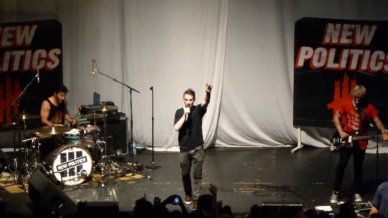 New Politics "Yeah Yeah Yeah" LIVE at The Uptown Theater - YouTube
