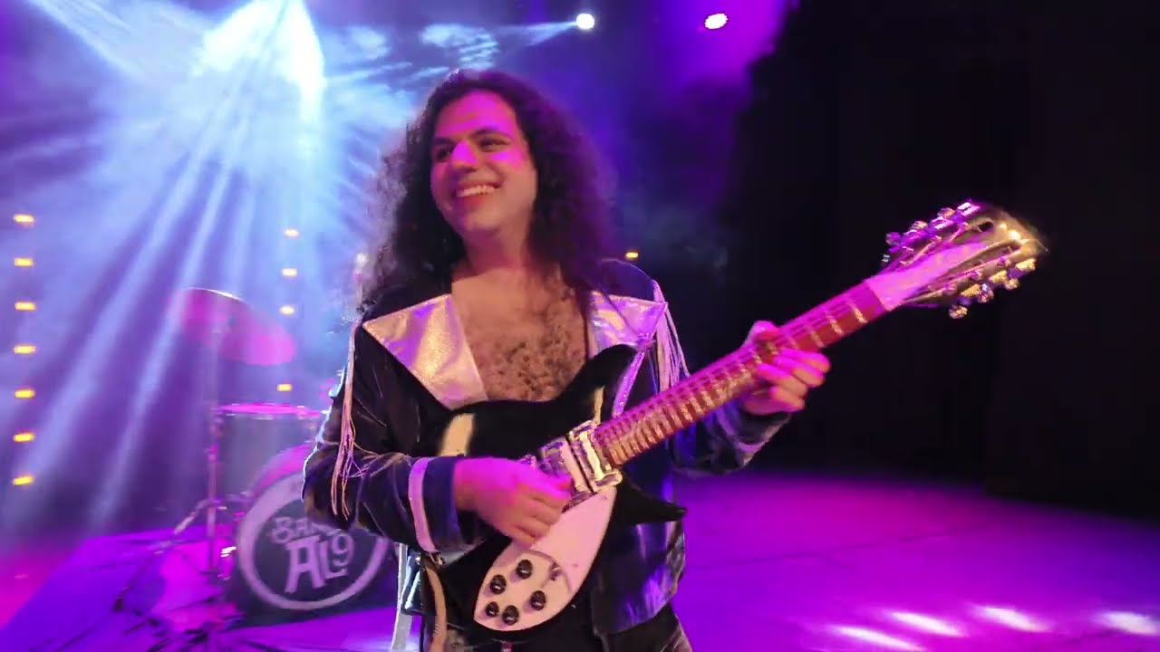 Banda AL9 - American Girl (Video)