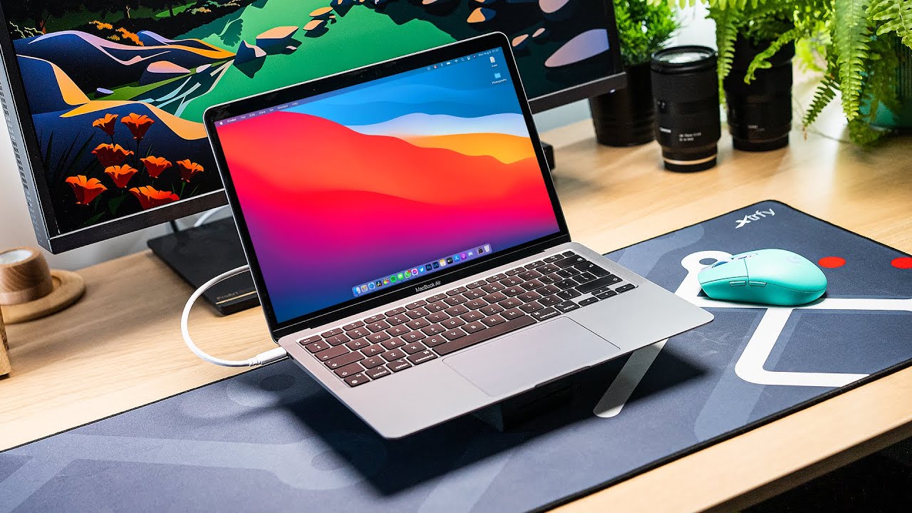 Apple MacBook Air (M1) review: gamechanging speed and battery life