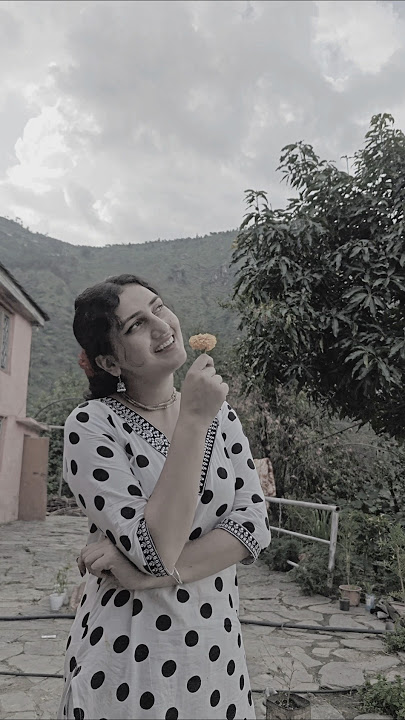 old is gold 🪙🌿 #shrutipahari #tadapaaogesong #oldsonglover❤️
