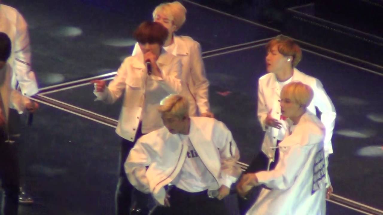 160730 BTS - Save Me + Fire @ EPILOGUE IN MANILA MOA ARENA