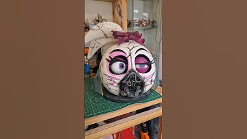 "What happened to you chica ? you look awful " #fnaf #securitybreach #fivenightsatfreddys #ruin