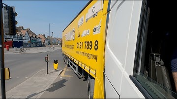 Mastering the Tight Right Turn at Morrisons Lights - HGV Test Tips