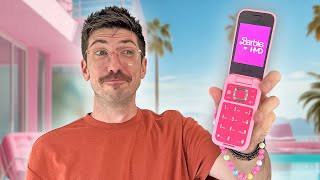 Thumbnail for Das "dümmste" Phone in 2024: Das Barbie Phone