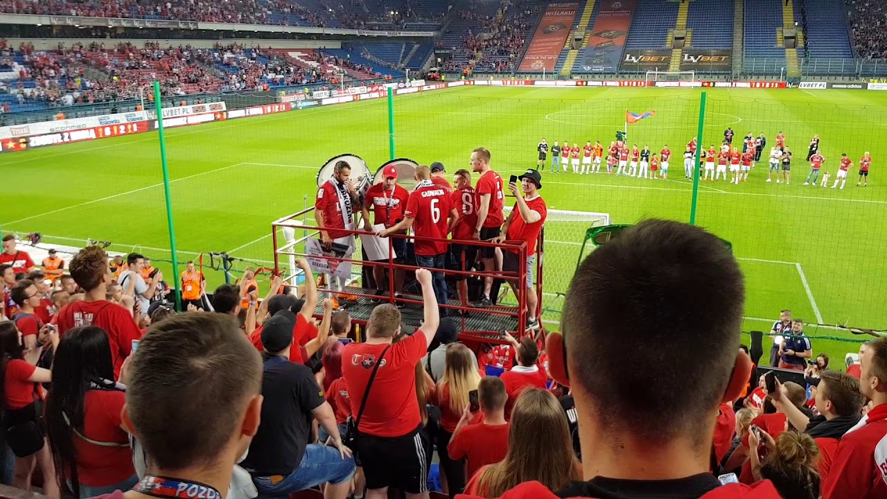 Pożegnanie Arkadiusza Głowackiego i Pawła Brożka przez kibiców