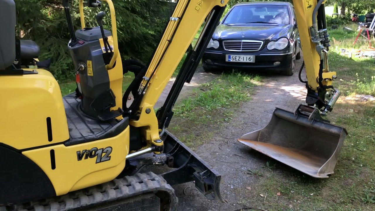Driving Yanmar vio12