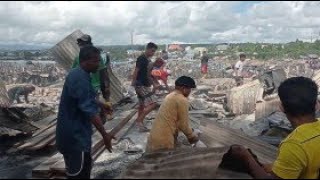 Ratusan Korban Mengais Sisa-sisa Benda di Lokasi Kebakaran Manokwari