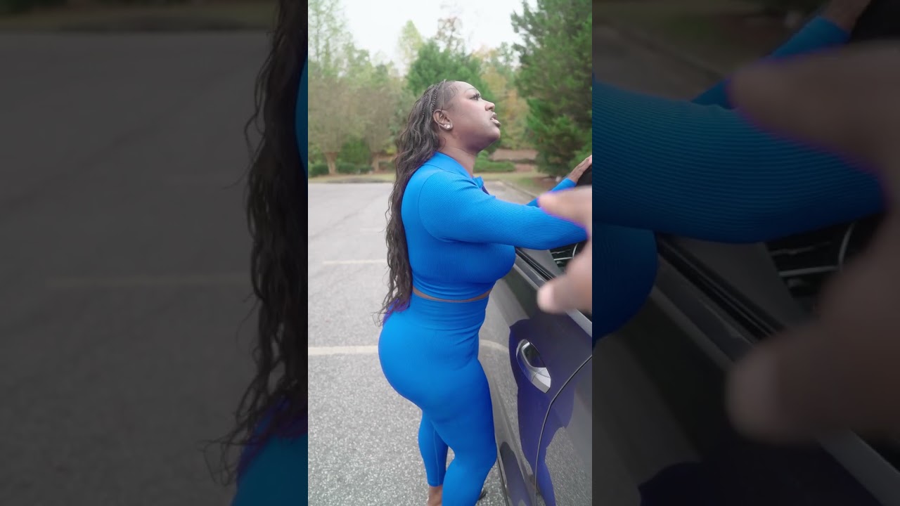 остановил ее за наличие оружия.