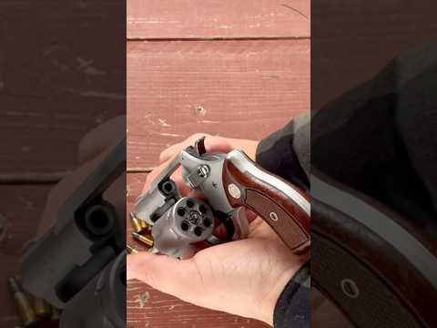 Charter Arms Pathfinder Snub Nose 22LR revolver. Budget kit gun/toolbox gun #shorts #charterarms