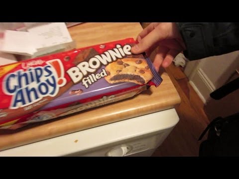 Chips Ahoy Brownie Filled Cookie Review!!! (1.12.14)