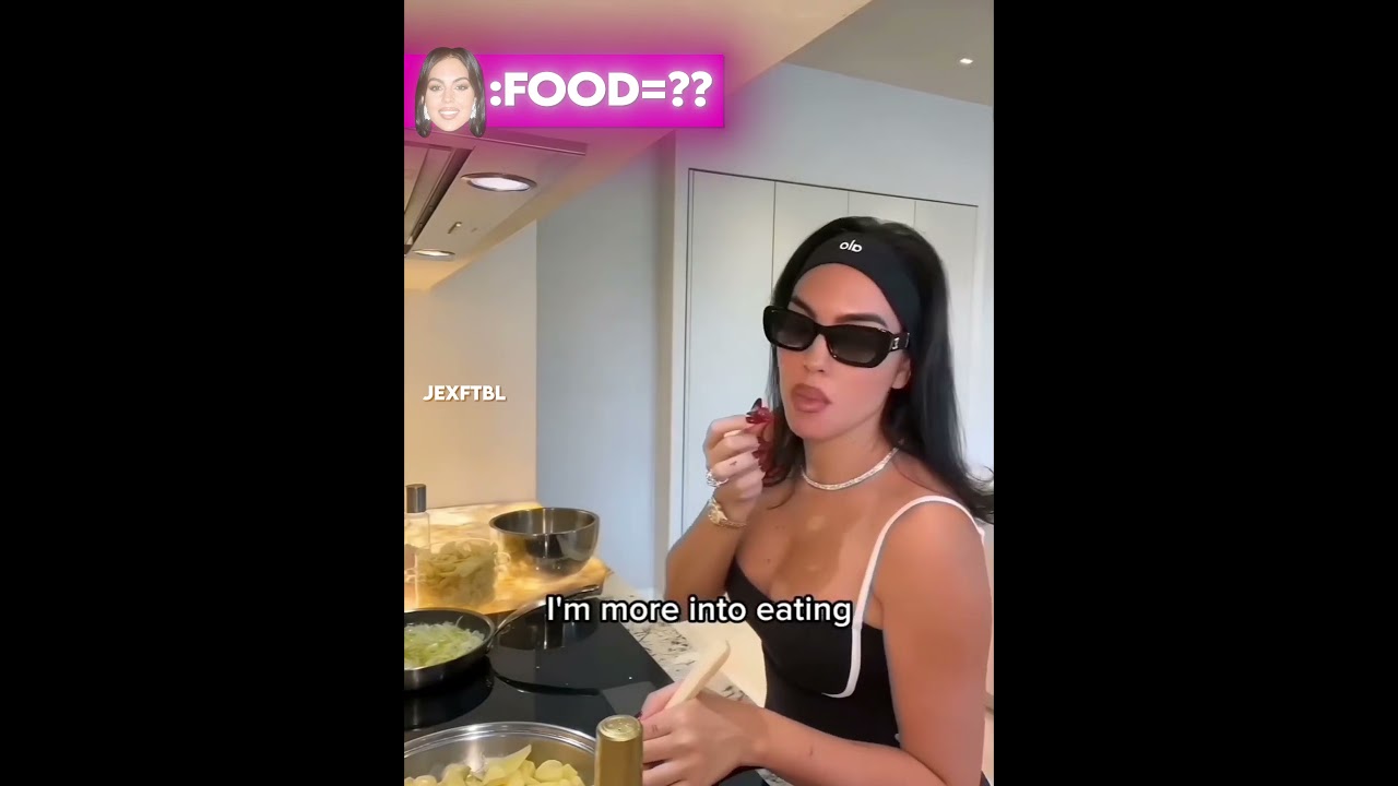 Ronaldo Family Food Challenge 🥶😋