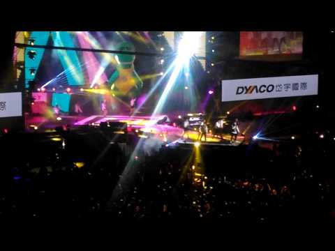 2017 台中洲際跨年 911樂團 再會中港路 (2/2)