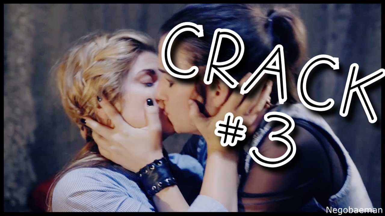 Carmilla Crack #3 (Series 3, act 3)