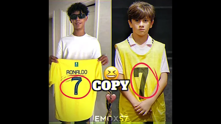 Ronaldo & Messi Skills🤣 #funny #football #viral #viralvideo #trending #fyp #edit #fifa #ronaldo