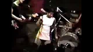 Bikini Kill - Suck My Left One & Rebel Girl (live 1992)