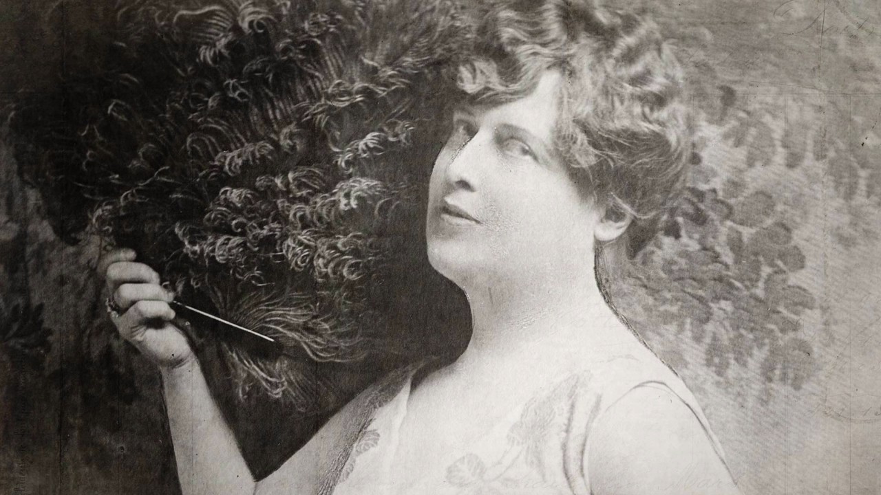 Comparing history with Florence Foster Jenkins YouTube