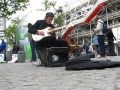 Woilem - French Blues Guitarist virtuoso street music performance, Paris