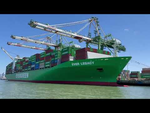 Container ship “Ever Legacy” - Port of Oakland