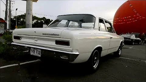 NEAT '66 RAMBLER AMERICAN - 6 CYL START UP