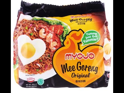 How to cook a simple instant myojo mee goreng on a rainy day