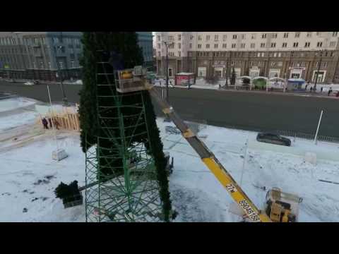 В Челябинске на главной площади города начали строить ледовый городок!