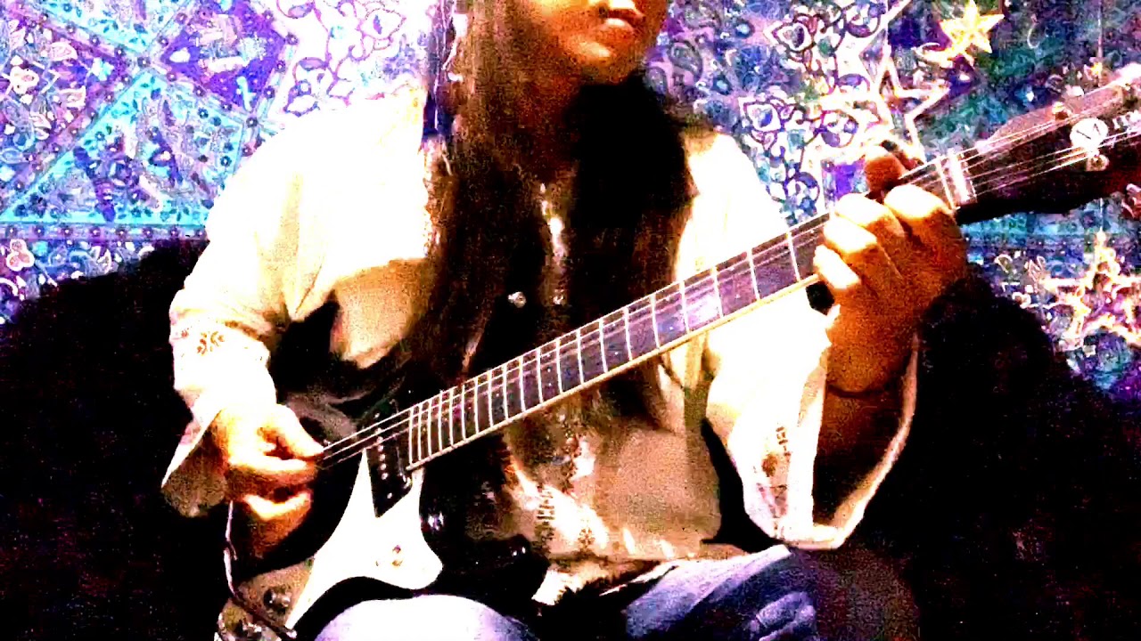 【Solo guitar】モズライト（黒雲)の音がよく撮れた動画。mosrite is  good surf sound!   guitar performer