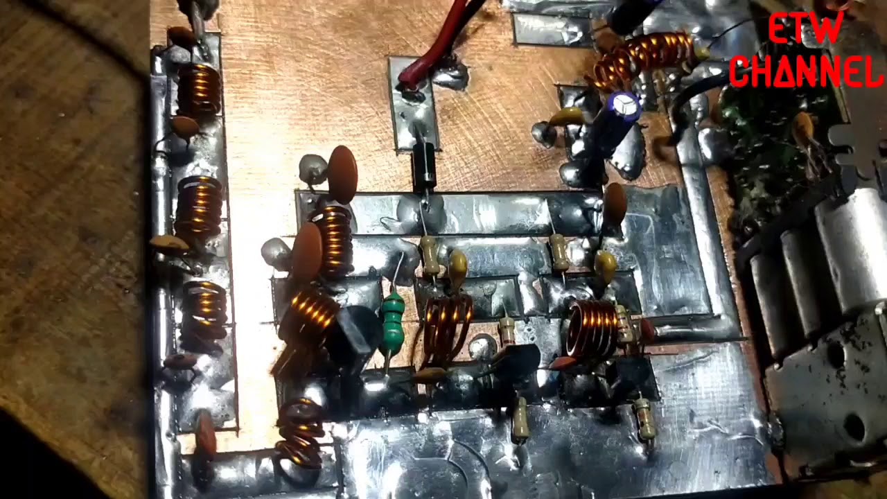 Pemancar FM Menggunakan Final AMPLIFIER  D400 😂😂😂...