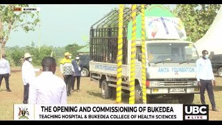 SPEAKER ANITA AMONG GIFTS H.E MUSEVENI WITH LIVESTOCK WHILE COMMISSIONING BUKEDEA TEACHING HOSPITAL