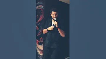 السلطان محمد حسنى وابداعه في اغنيه انا مش فاضي لكم 