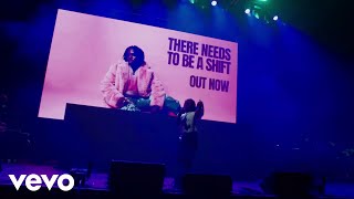 Akeim - There Needs To Be A Shift