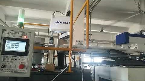 ADTECH SCARA robot equipped with AVS system
