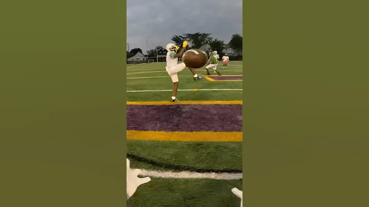 My first INT of the season😱#37u #football #viral #pov #gopro #sportsshorts #interception #trending