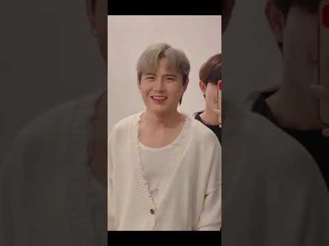 Video MinT lại nhờ Ngân làm quà sinh nhật cho Hannie và cái... - youtube