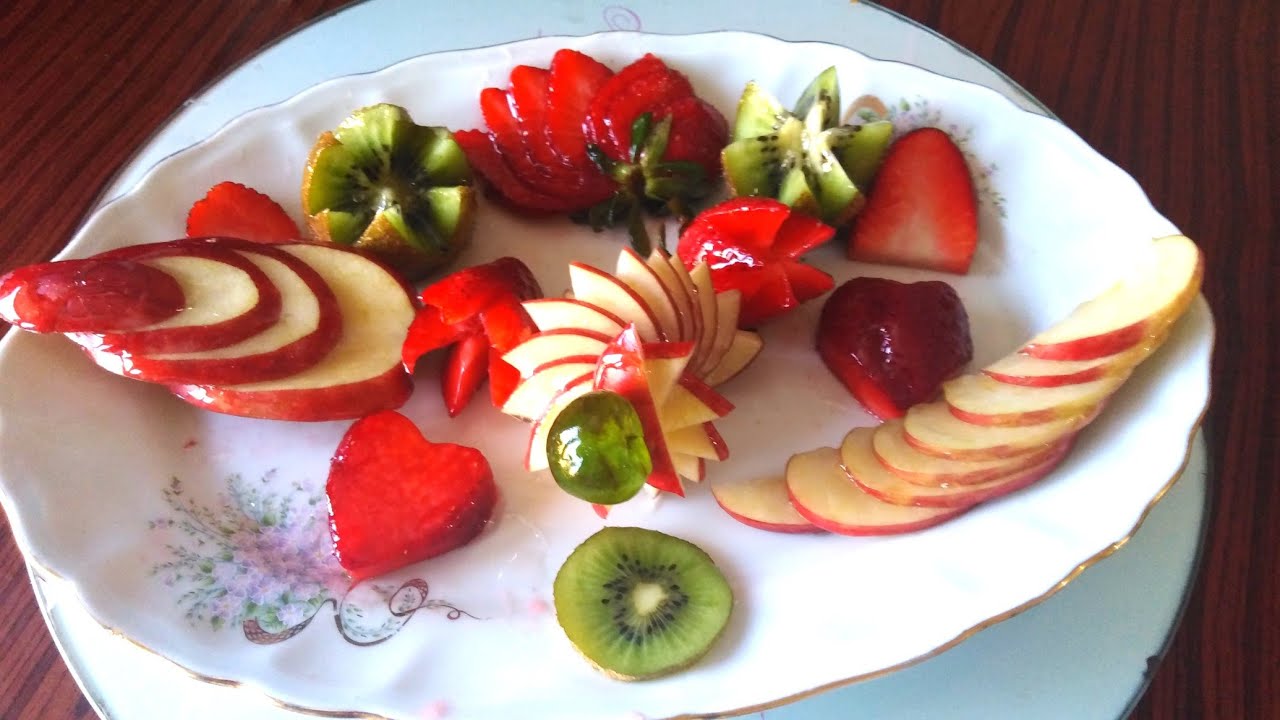كيفية تقطيع الفاكهه الفريش لتزيين الكيك 🌹 🌹