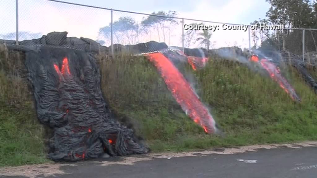 Lava flow remains active in Hawaii
    