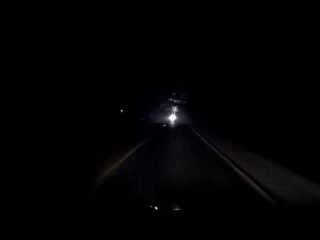 YouTubeでon dark roads (paucity finds me).m4vを視聴