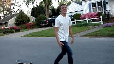 Brandon Worthington: Skatin Stanky Leg