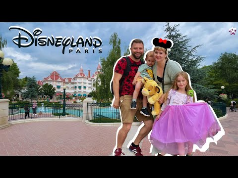Video: Mali je svijet u Disneylandu: stvari koje treba znati