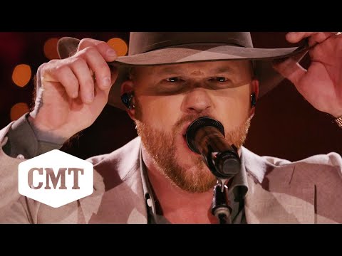 Cody Johnson Performs
