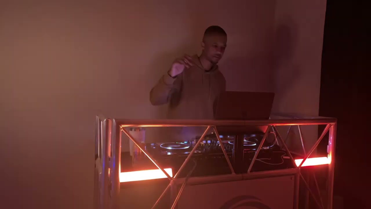 Obejrzyj Afro-House/Deep House Mix (THEMBA, SOMMA, AMEME) w YouTube Obejrzyj Afro-House/Deep House Mix (THEMBA, SOMMA, AMEME) w YouTube
