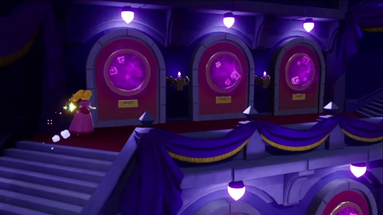 I play Princess Peach Showtime