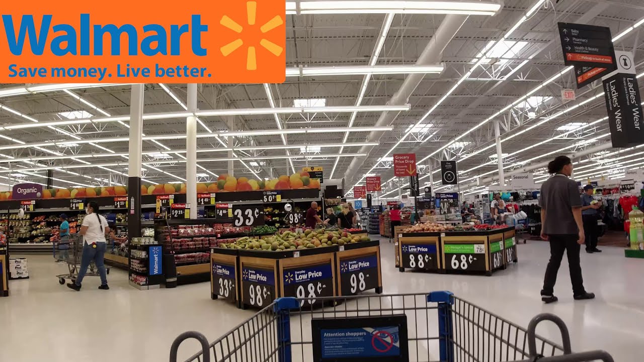 Shopping at Walmart Supercenter on Osceola Pkwy in Kissimmee, Florida -  Store 2881 