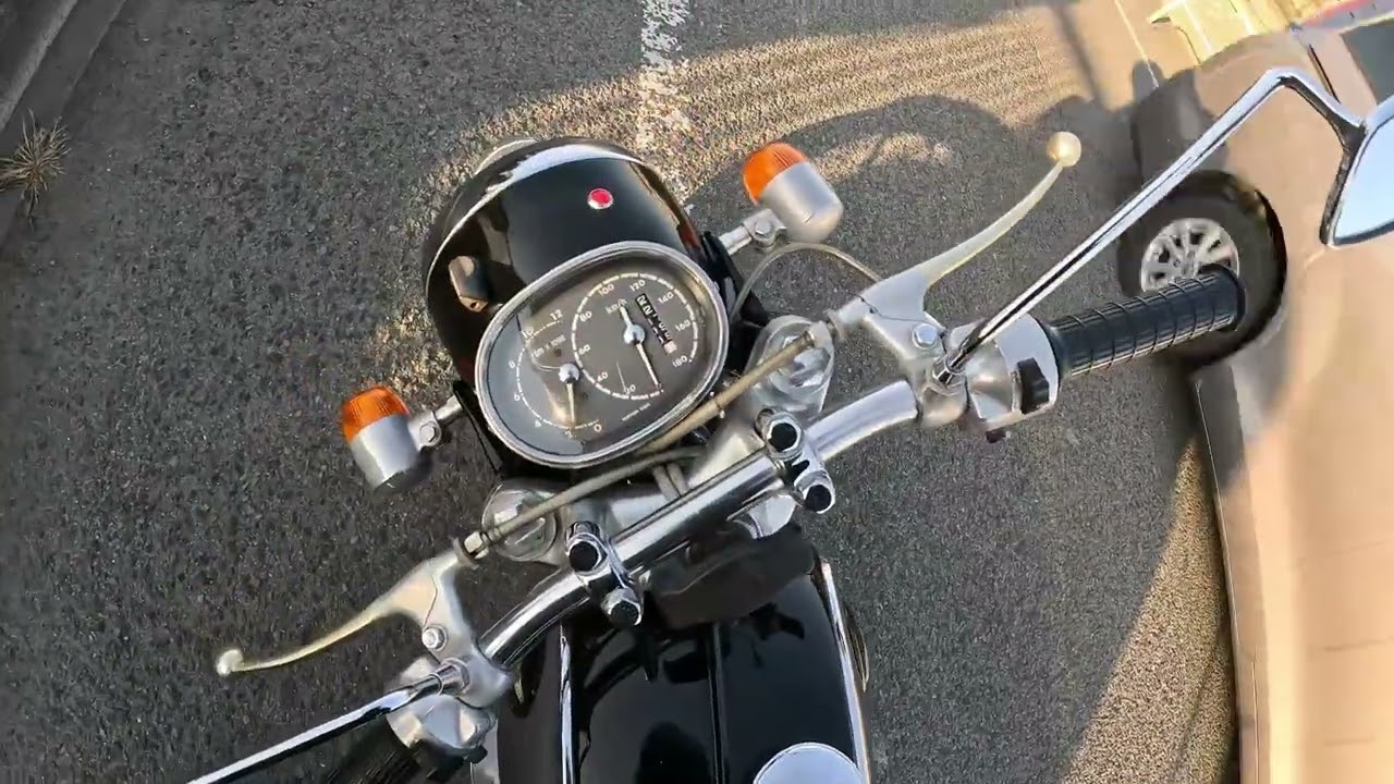 ドリーム CB72 スーパースポーツ　4サイクル250ccクラス では初めてのスーパースポーツ！ファン垂涎の車両です！【走行動画】