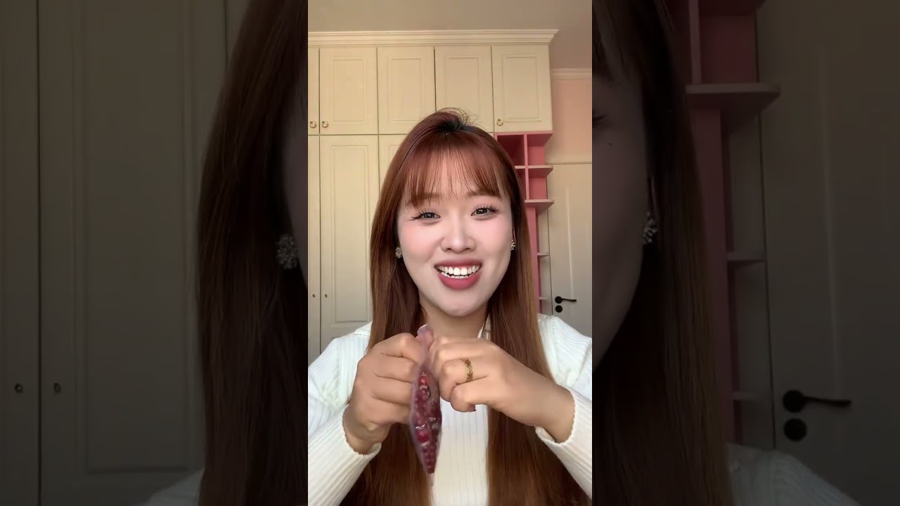 It s time to pick out a New Year s outfit for my grandma