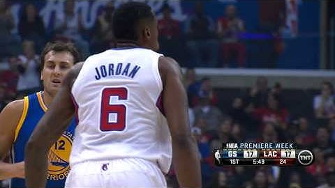 DeAndre Jordan Throws Down the SICK Alley-Oop From Chris Paul