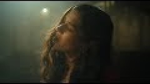 Violette Wautier - Smoke (Official Music Video)