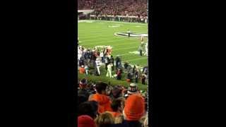 Auburn tiger mascot dancing to Soulja Boy (UGA vs Auburn 2014) in Athens