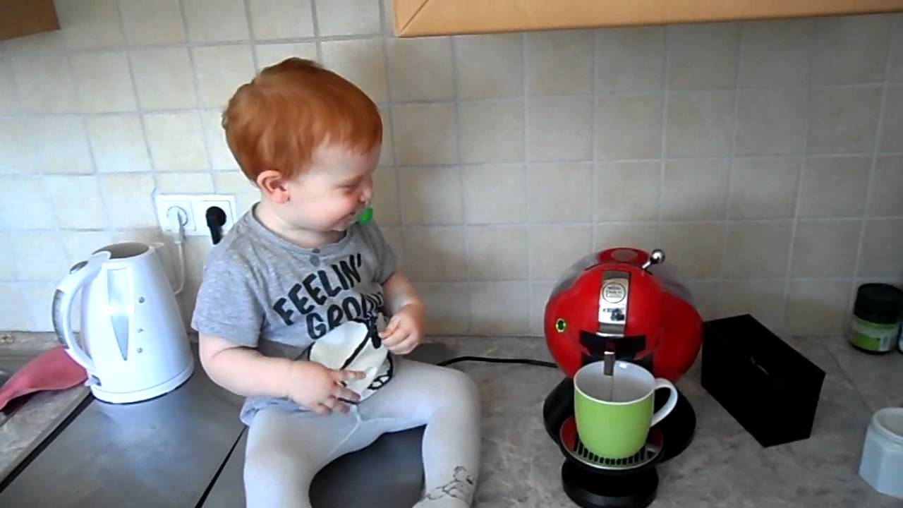 babie kocht kaffee baby coffee maker YouTube